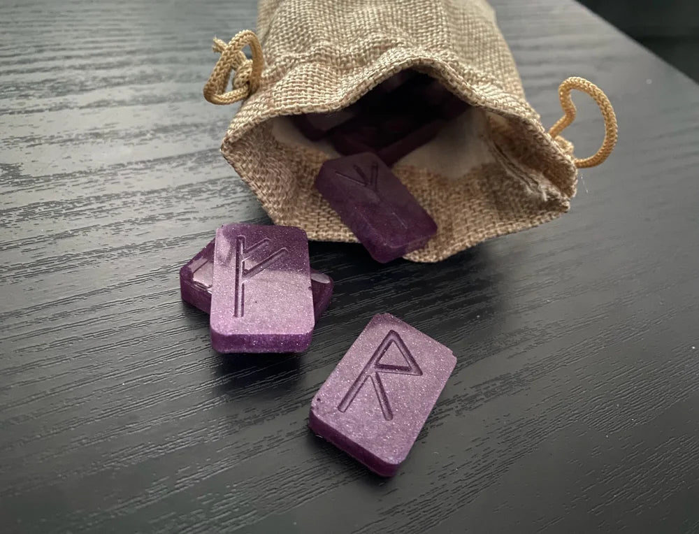 Nine Realms Rune Set