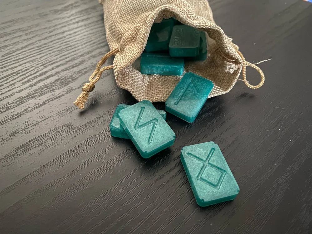 Nine Realms Rune Set