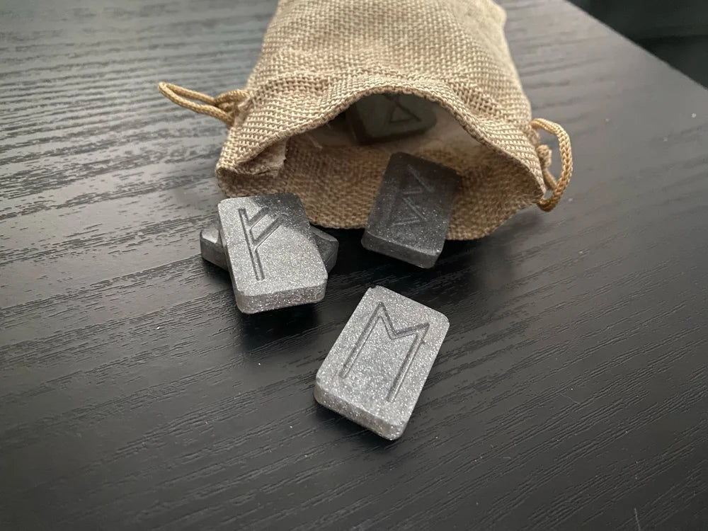Nine Realms Rune Set