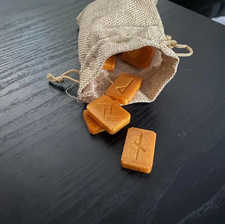 Nine Realms Rune Set